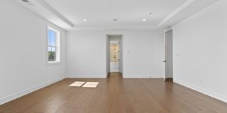 861 N MANCHESTER Street Gallery 35