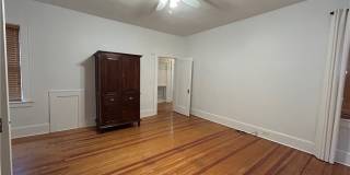 1106 E 51st Street Gallery 13