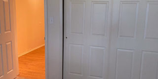2939 Marine Street Gallery 12