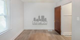 1465 West 34th Street Gallery 14