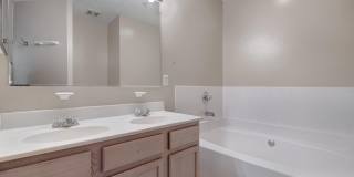50-A AMBERSTONE Court Gallery 14