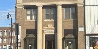 252 S Central Avenue Gallery 1