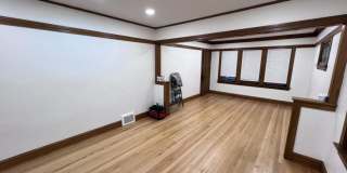 5833 West Peterson Ave. Gallery 9