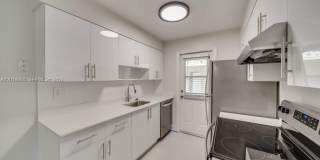841 SW 74 TER Gallery 2