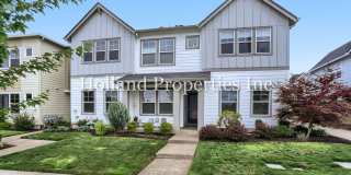 Stylish 2-Bedroom Home with Modern Finishes in Prime Hillsboro Location Gallery 1