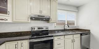 3 bed, 2 bath, Updated Tempe Home Gallery 14