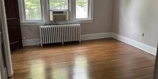 2242 Ferry Street Gallery 5