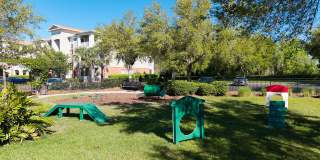 Town Center at Lakeside Village Apartments Gallery 14