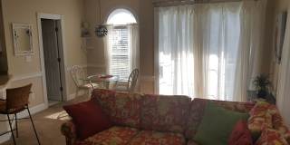 Beautifully furnished 1 bed condo in Myrtlewood community Gallery 1