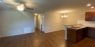 3 Bed 2 Bath 2 Car Garage Duplex with Mowing Included AND all Kitchen Appliances! Gallery 3
