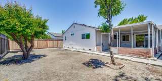 6063 Pineland Avenue Gallery 46