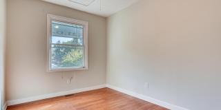 3610 GREENMOUNT Avenue Gallery 19