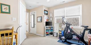 Beautiful 2 bedroom 2.5 bath Townhome in Carrboro Gallery 14