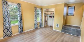 $500 OFF Special - Beautiful 4 Bed/1 Bath Home in Astoria Gallery 30