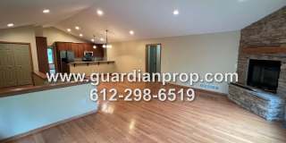 Mahtomedi House Available Now, Open Floor Plan, Master Suite, 2 Fireplaces, Deck Gallery 1
