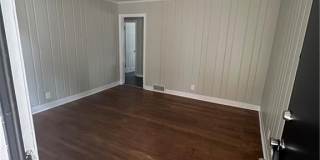 1114 W Academy Street Gallery 10