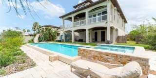 133 Oleander Dr. Gallery 1