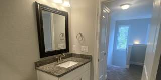 8461 Laredo Street Gallery 49