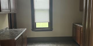 694 Sims Ave E - 1 Gallery 4