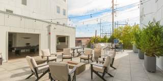 Graduate Pointe Gallery 68