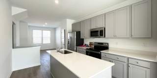 New Construction 2BD, 3BA Raleigh Townhome with Easy Access to Downtown Raleigh and Garner Gallery 7