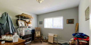 Maple Eastlake Apartments Gallery 25
