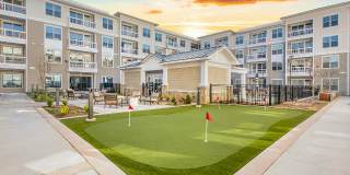 Overture Greenville Age 55+ Apartment Homes Gallery 17