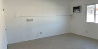 8800 Cedros Ave. Gallery 10