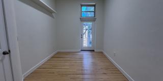 2013 Green St - 2FL Gallery 24