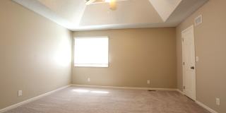 Fully Renovated 2 Bedroom and 2.5 Bath Townhome Located Indian Creek Park Estates Neighborhood! Gallery 12
