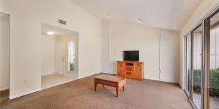 4231 OAK Loop Gallery 9