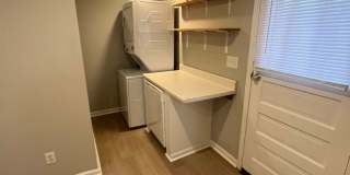 SPACIOUS 3 bed/2 bath with fenced yard and large deck! Gallery 25