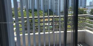 3300 NE 191st St Gallery 14