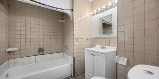 19121 Kingsville St Gallery 10