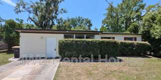 6346 Wilson Blvd Gallery 1