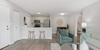 Deer Valley Apartments Gallery 15