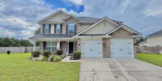 MOVE-IN READY | Pet Friendly Gallery 1