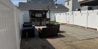 169 1st Avenue Gallery 13