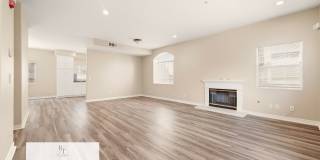 Bright & Spacious 3-Bedroom Townhome in Gated Arcadia Community Gallery 1