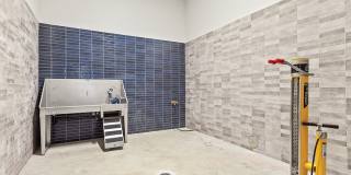 Adera Gallery 26