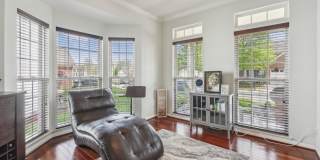 Elegant Home on Premium Lot in Piedmont South Stunning 4-bed, 4.5-bath home with 4,300+ sq. ft. Gallery 11