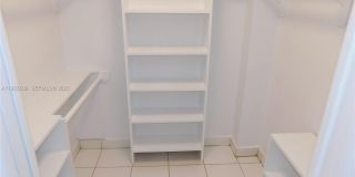 8025 SW 107 AV Gallery 10