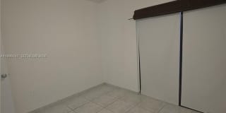 823 NE 199th St Gallery 24