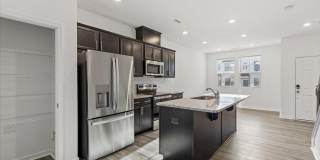 1504 Crescent Townes Way Gallery 10