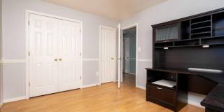 2209 COMMISSARY Circle Gallery 29
