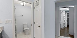 485 WESTLAKE Boulevard Gallery 25