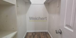 3bed/2bath house with fenced backyard Gallery 13