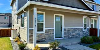 Beautiful New Construction | 3 Bedrooms | 2.5 Bathrooms | 2-Car Garage | Fenced Yard Gallery 1