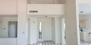 Spacious 2bd/2bath + Den home in gorgeous community (there's a lake!) Gallery 16