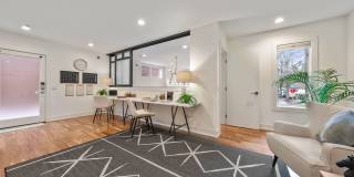 Stunning 2 Bed 3 Bath Home in Queen Anne Gallery 11